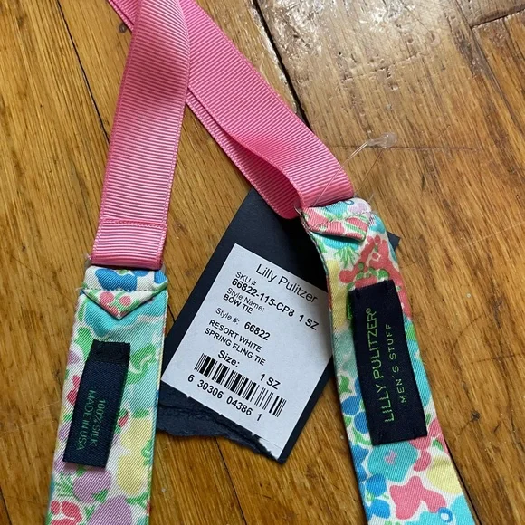 Lilly Pulitzer colorful Palm Beach bowtie - Picture 4 of 4